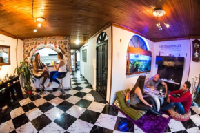 Гостиница Mandala Hostel  Богота